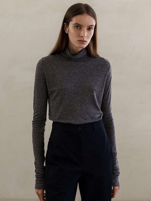 See-through turtleneck top(charcoal)