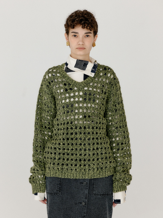 VNET V-Neck Net Knit Pullover - Khaki