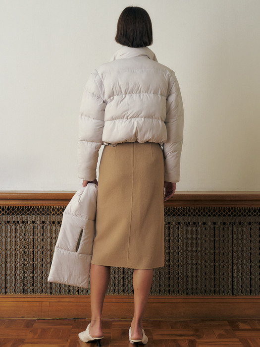 ECO-FRIENDLY CROPPED PUFFER JACKET WITH NECK WARMER, IVORY