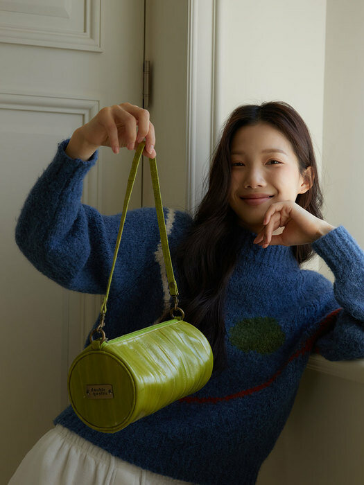 Butter round shoulder bag (버터 라운드 숄더 백) Lime