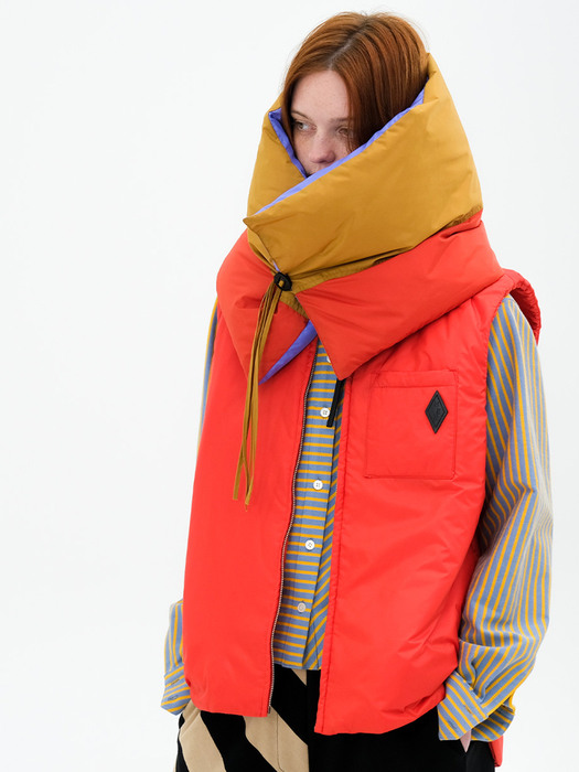 Duck thindown vest in red for Unisex
