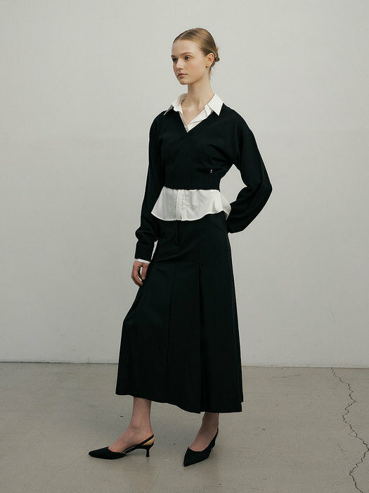 Pleats Long skirt (black)