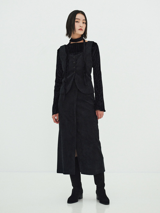 Amelia Corduroy Slit Skirt (Black)