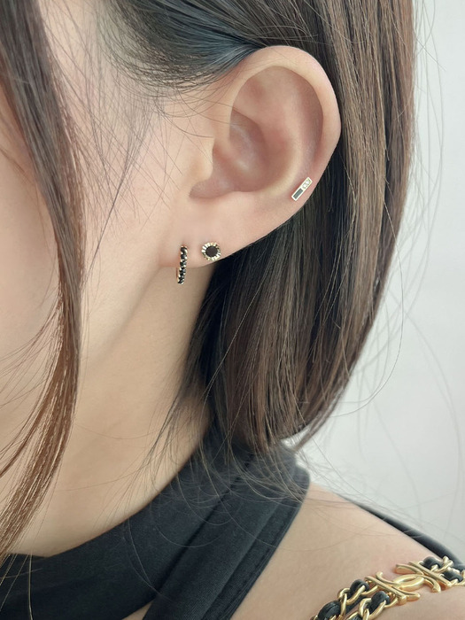 14k black half cubic bar piercing