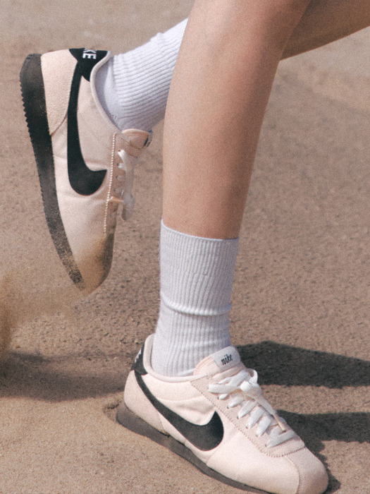 [HJ7233-838] W NIKE CORTEZ TXT