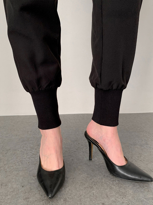 Back Banding Jogger Slacks Black VPANTS_005