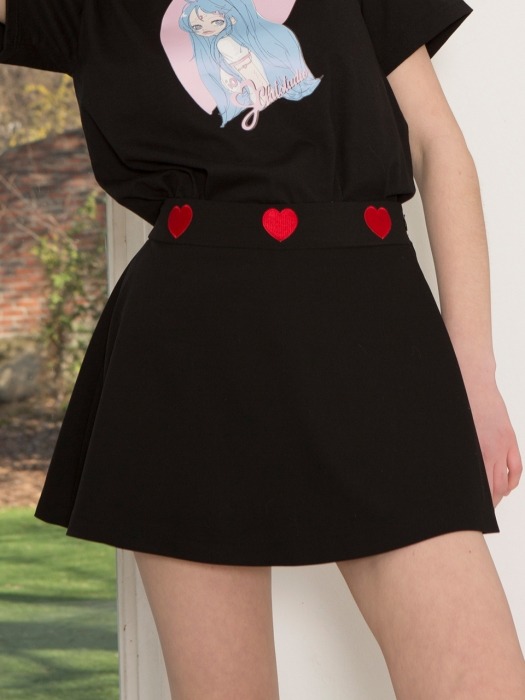 1 1 heart logo shorts skirt - BLACK