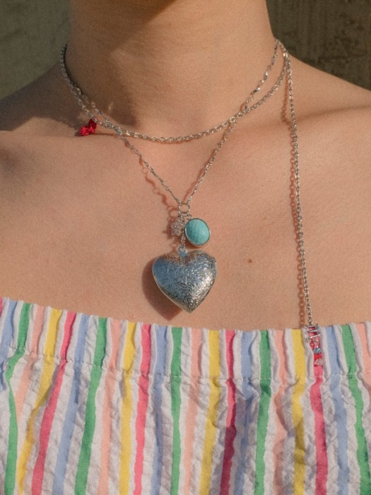Heart point `drop` necklace