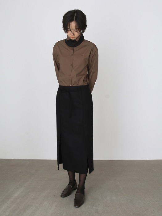 AW19 BELTED SLIT WOOL SKIRT (BLACK)