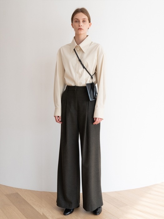 [ESSENTIAL] Wool Wide Pants Khaki