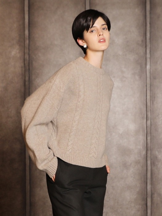 Cashmere round cable sweater_Beige