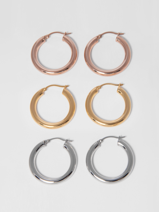 LIGHT HOOP EARRING