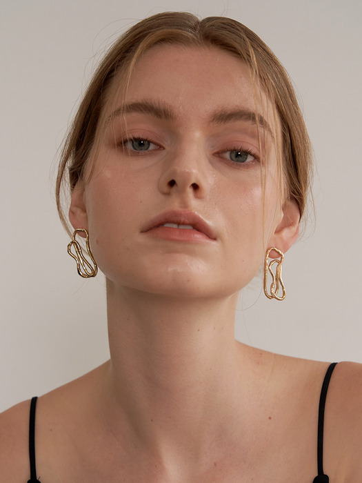 Double line earring