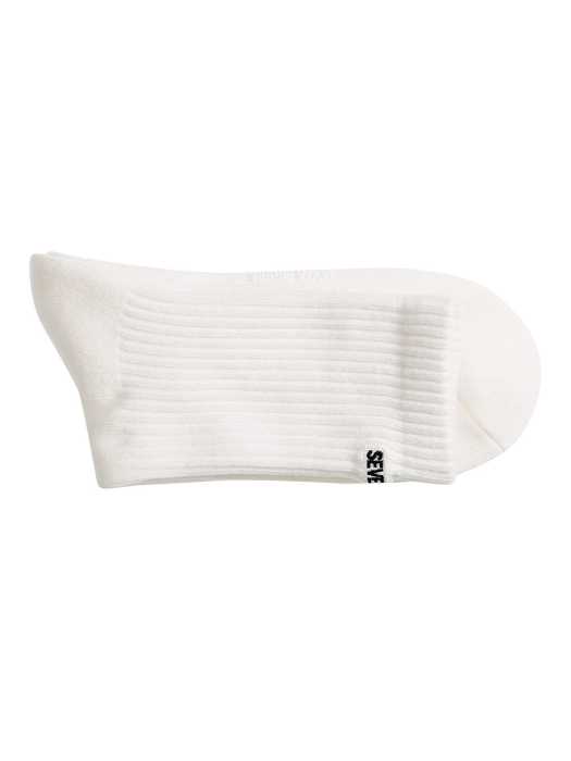 SEVEN FIGURE LOGO SOCKS (WHITE)