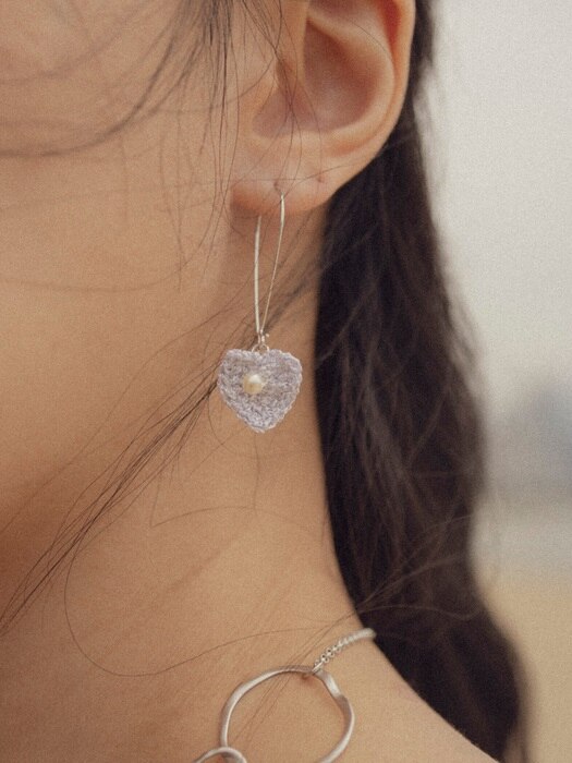 Silver heart and pearl earring