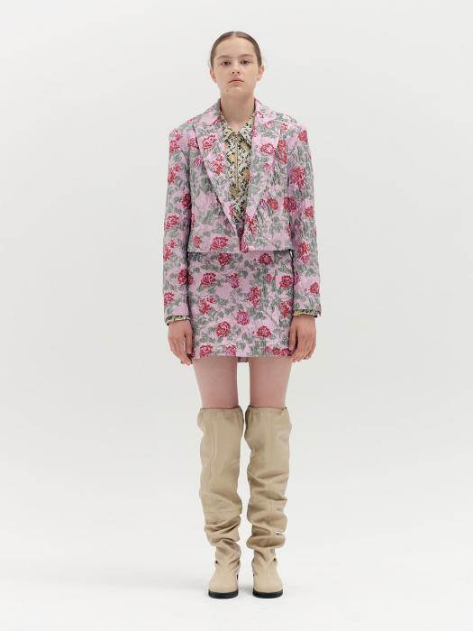 QISTIN Floral Patterned Short Jacket - Pink
