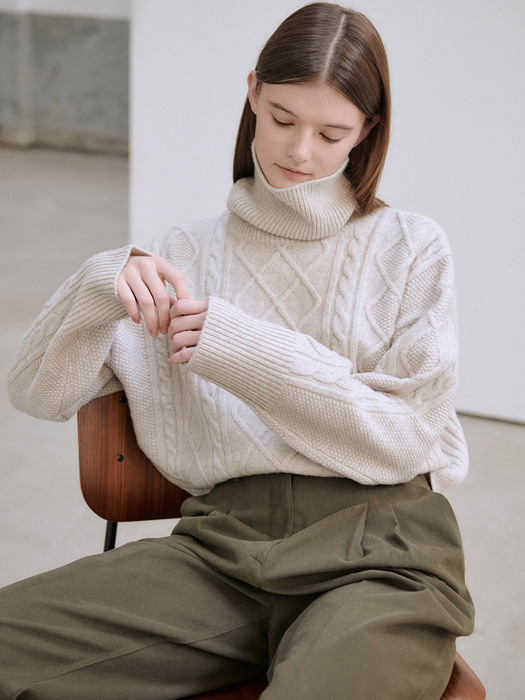 20WN roomy cable turtleneck [OAT]