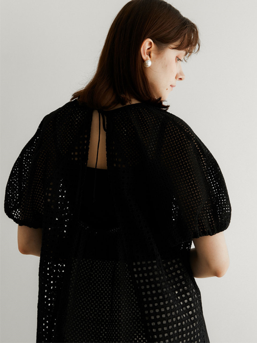 Coco Eyelet Blouse_Black