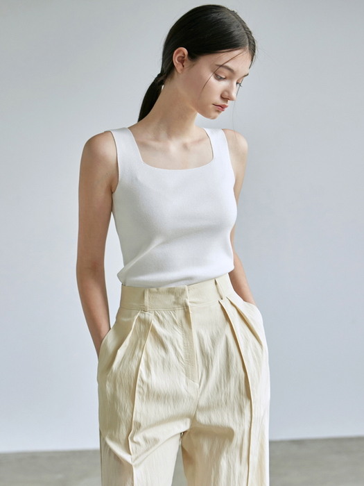 SQUARE NECK KNIT SLEEVELESS_BEIGE