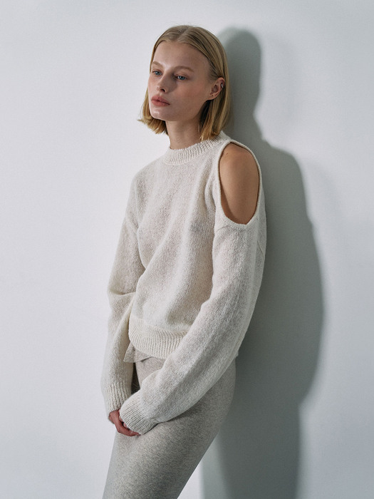 Asymmetric cut-out Alpaca knit sweater - Ivoly