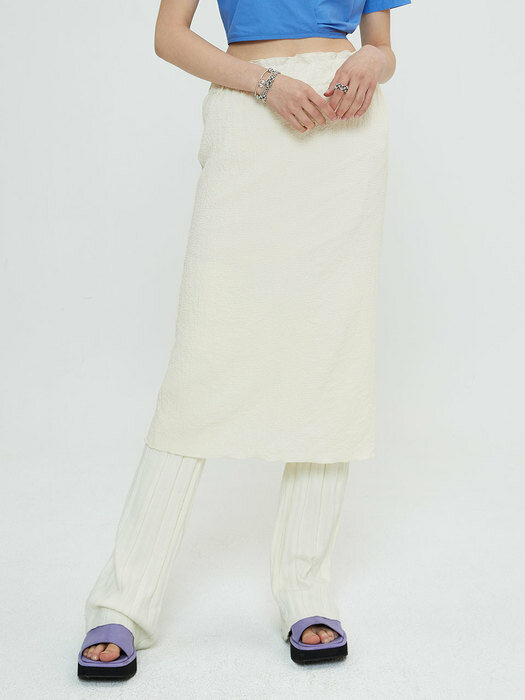 RELAXED SEERSUCKER SKIRT (CREAM)