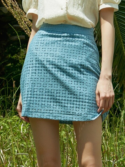 J443 dia laced mini skirt (skyblue)