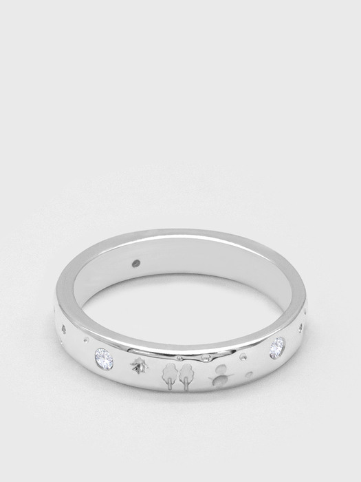 Crystal Winter Story Ring