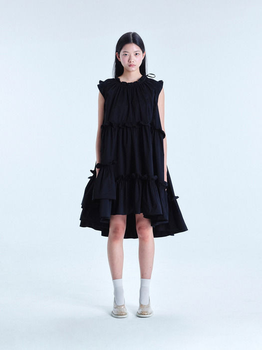 RIBBON RUFFLE DRESS (BLACK)