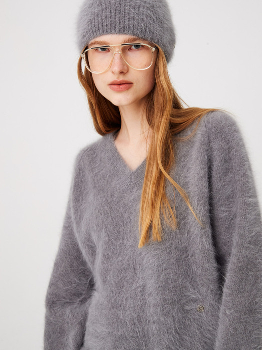 Premium Angora Sweater / Grey