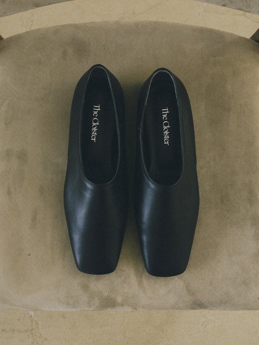 LONG SQUARE TOE LOAFER (3 COLORS)