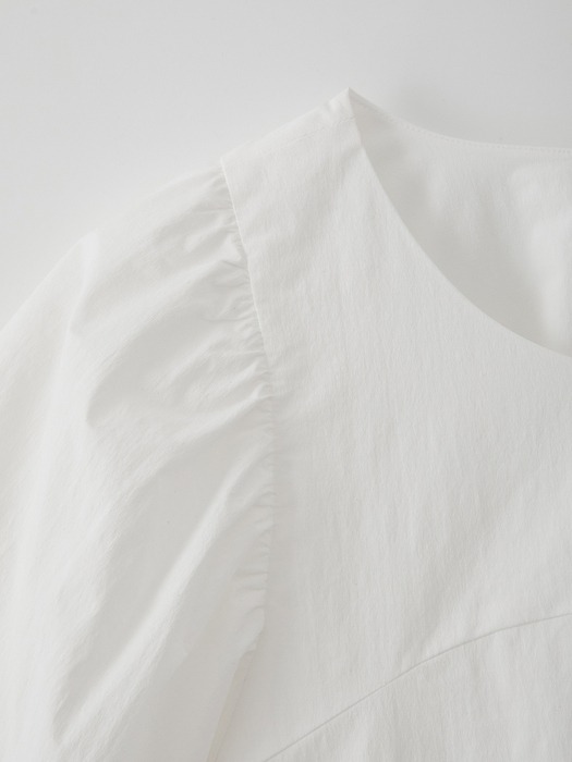 LOREN BLOUSE (WHITE)