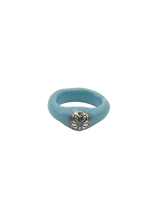 petal enigma ring-pale blue