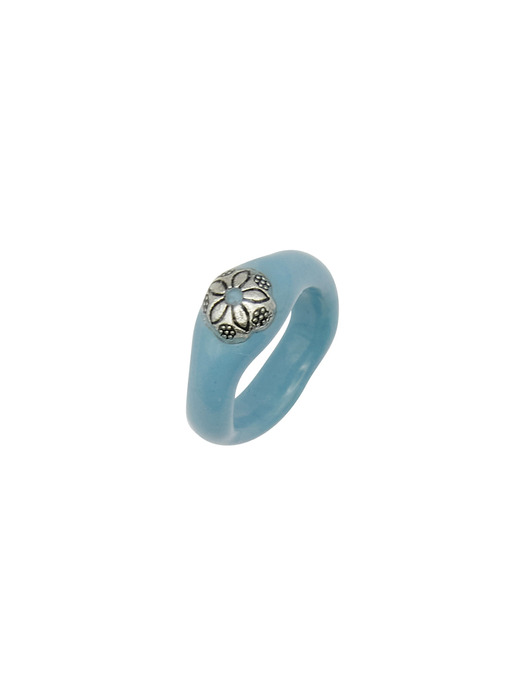 petal enigma ring-pale blue