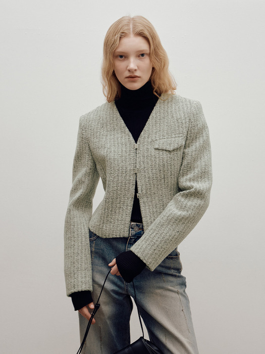 Boucle Cropped Jacket in Ivory VW4WJ031-03