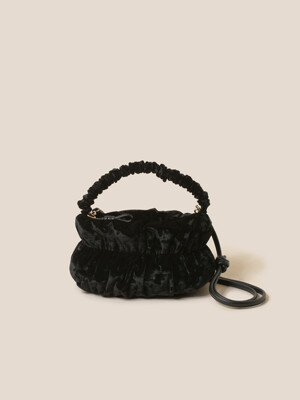 Lumie Velvet Tote 29 (Black)_RCBTX24661BKX