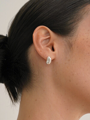 Curve Motion - Earring 04