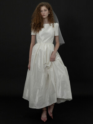 Taffeta Back Slit Dress_white
