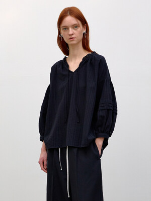 Ryan Pintuck Sleeve Blouse_Black