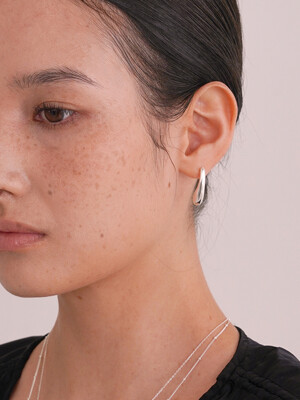 Curve Motion - Earring 03