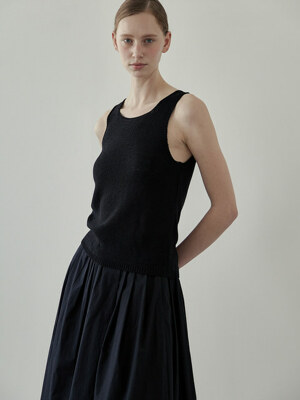 Square  sleeveless (Black)