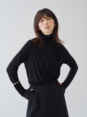 Raglan Sleeve Drape T-Shirt