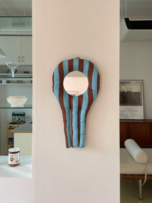 fork cushion mirror