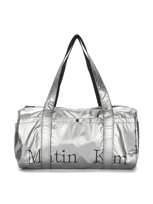 GLOSSY LOGO SPORTY DUFFEL BAG IN SILVER