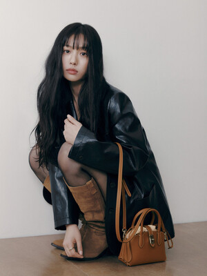 [고민시 PICK] Toque Hermit Cross S (토크 헐밋 크로스 스몰)_4colors