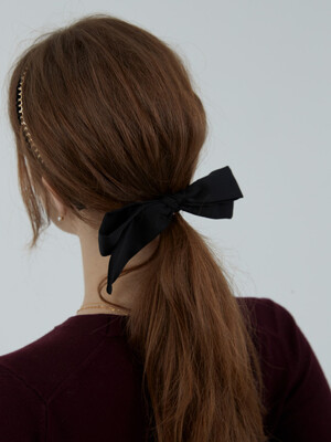Ribbon hairpin, Yumi