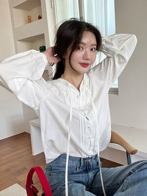 Novel ribbon blouse (white)