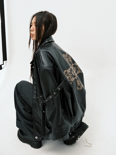 STUDDED BACK PRINT LEATHER JACKET / BLACK
