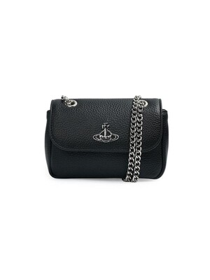 [HOT DEAL] 비비안웨스트우드 여성 스몰 펄스 실버 체인 백 블랙 5C01000CW-S000D-N403