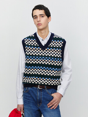 UNISEX CRAFTED V-NECK KNIT VEST NAVY_M_UDSW5A109N2