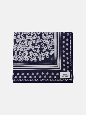 LEELEE Pattern Printed Blanket Navy